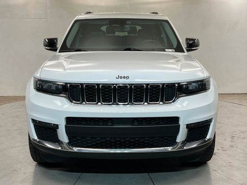 Used 2021 Jeep Grand Cherokee L Limited AWD/4WD image 8