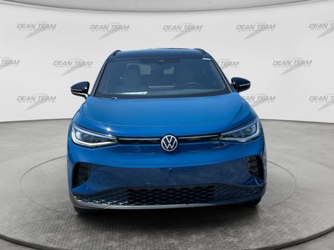 New 2026 Volkswagen ID.4 Pro S Plus AWD/4WD image 2