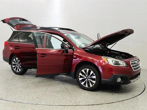 Used 2016 Subaru Outback 2.5i Limited AWD/4WD image 9