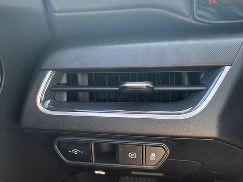 Used 2025 Kia K4 EX FWD image 31