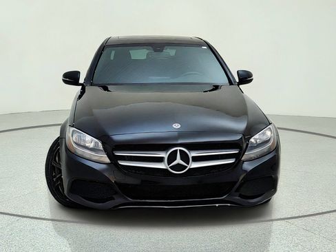 Used 2018 Mercedes-Benz C 300 Sedan image 3
