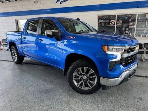 New 2025 Chevrolet Silverado 1500 LT image 2