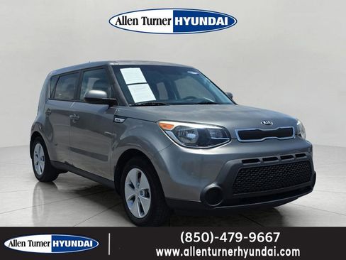 Used 2016 Kia Soul FWD image 1