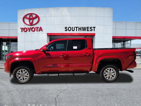 New 2026 Toyota Tacoma SR5 AWD/4WD image 3
