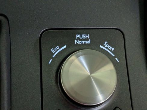 Used 2024 Lexus IS 350 F Sport w/ Memory Package image 10