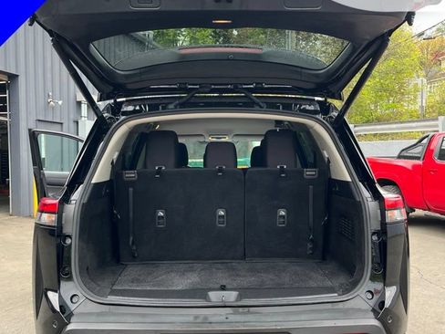 Certified 2025 Nissan Pathfinder SV AWD/4WD image 34