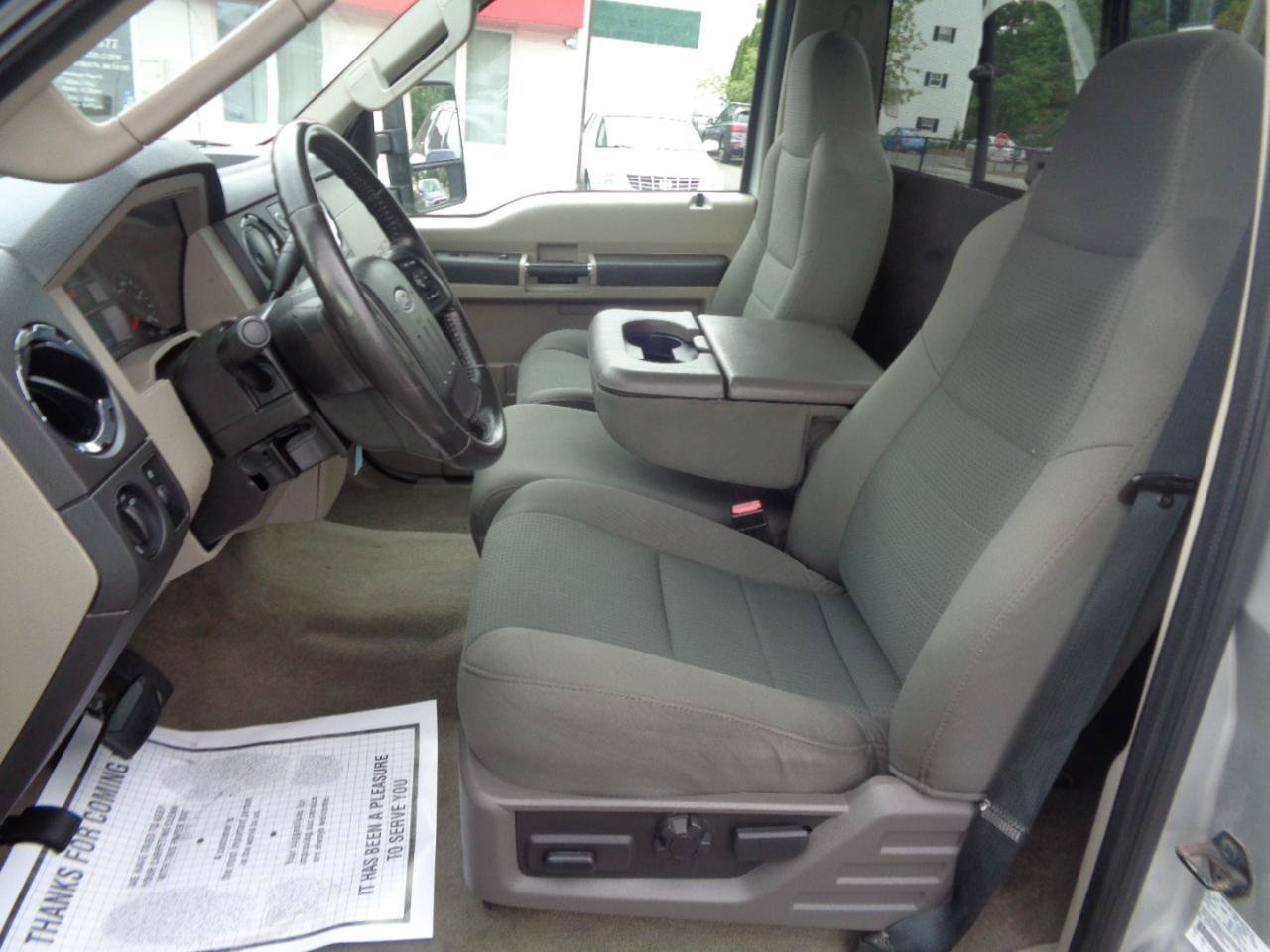 Used 2010 Ford F250 XLT AWD/4WD image 7