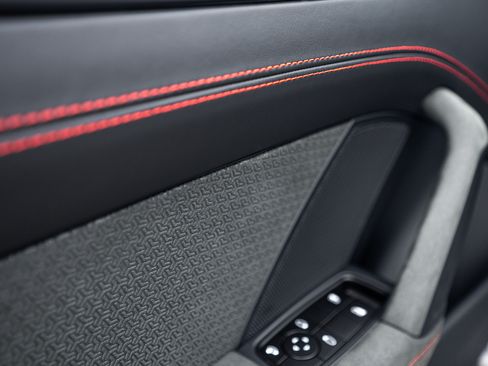 Certified 2026 Porsche 911 Carrera GTS RWD image 22