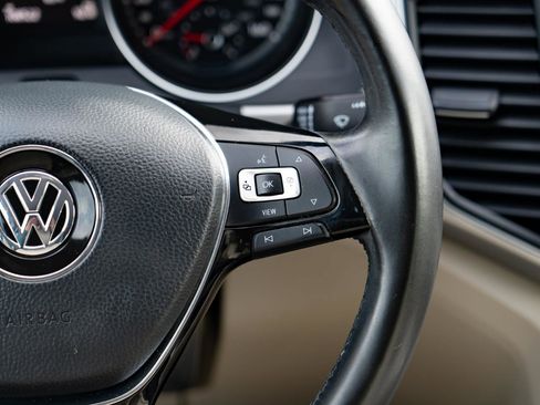 Used 2019 Volkswagen Atlas SE w/ Towing Package AWD/4WD image 23