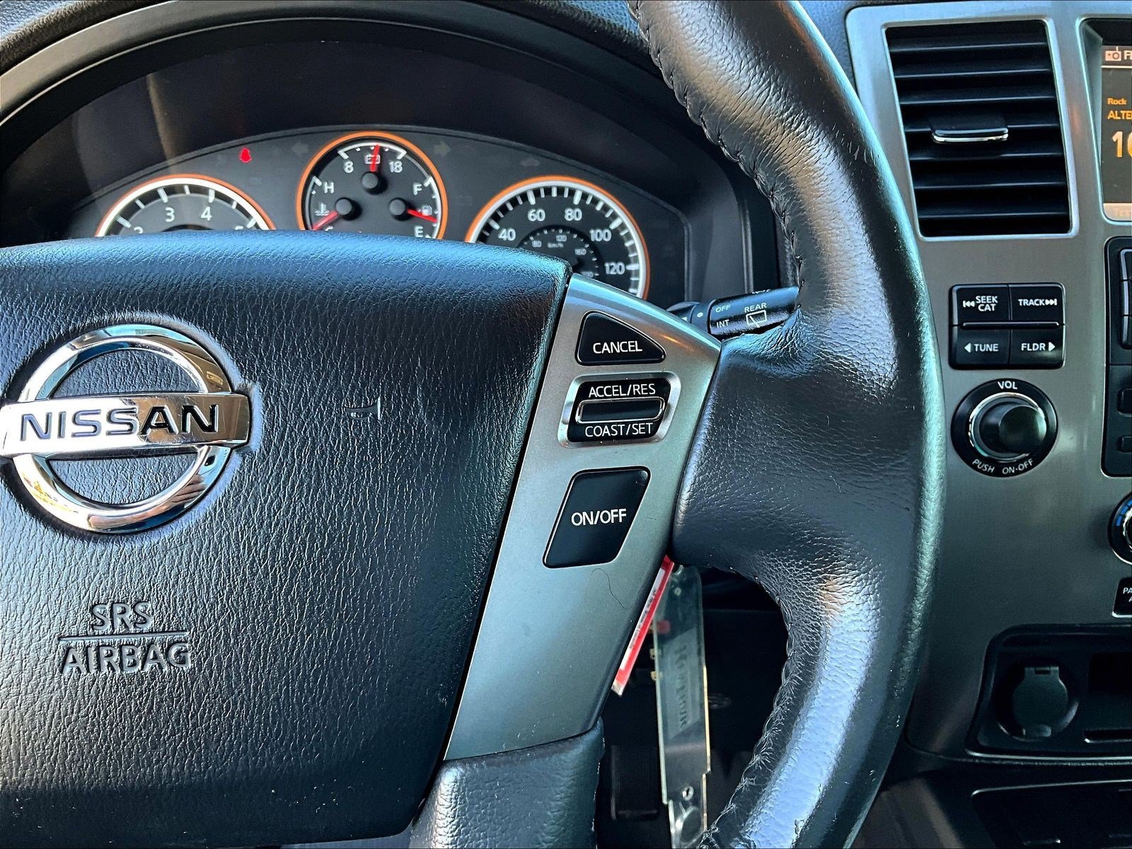 Used 2014 Nissan Armada SV RWD image 11