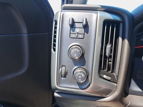Used 2019 Chevrolet Silverado 1500 LT w/ All Star Edition AWD/4WD image 25