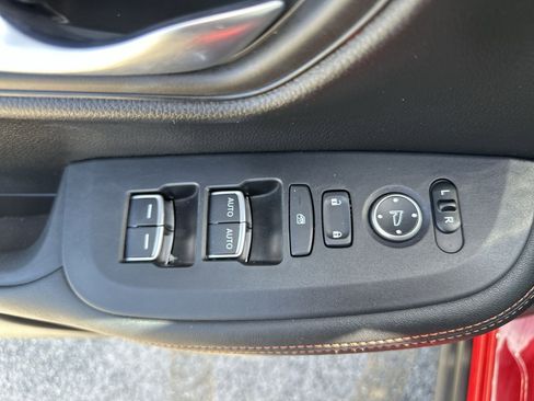 Used 2024 Honda HR-V Sport image 15
