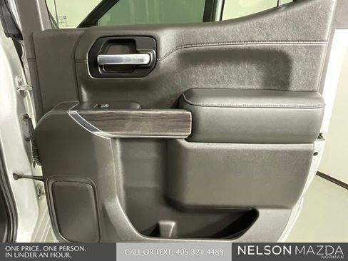 Used 2020 Chevrolet Silverado 1500 LTZ w/ LTZ Texas Edition image 17