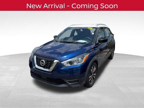 Certified 2020 Nissan Kicks SV FWD image 1