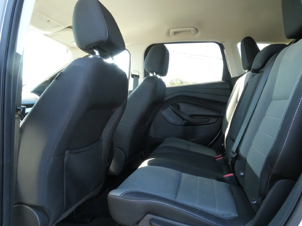Used 2016 Ford Escape SE AWD/4WD image 17