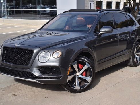 Used 2020 Bentley Bentayga image 50