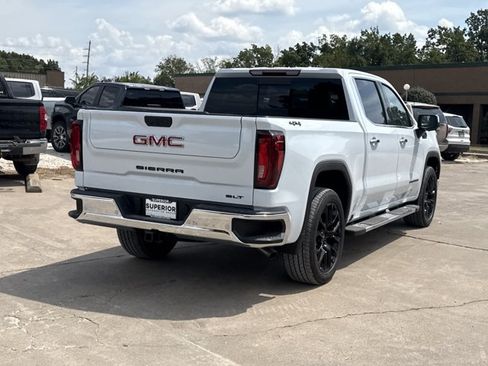 New 2026 GMC Sierra 1500 SLT w/ SLT Premium Plus Package AWD/4WD image 3