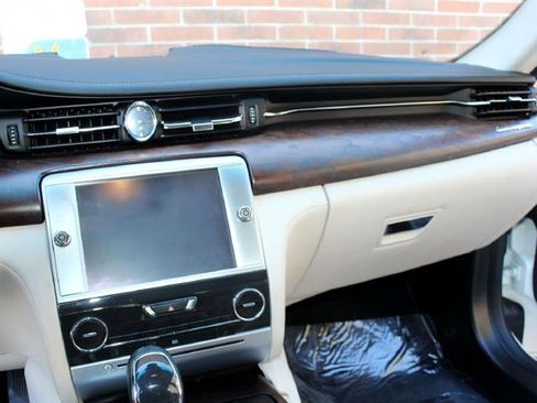 Used 2015 Maserati Quattroporte S Q4 image 26