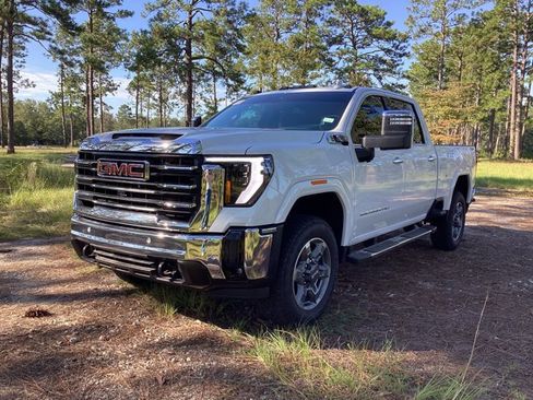 New 2025 GMC Sierra 2500 SLT w/ SLT Premium Package image 1