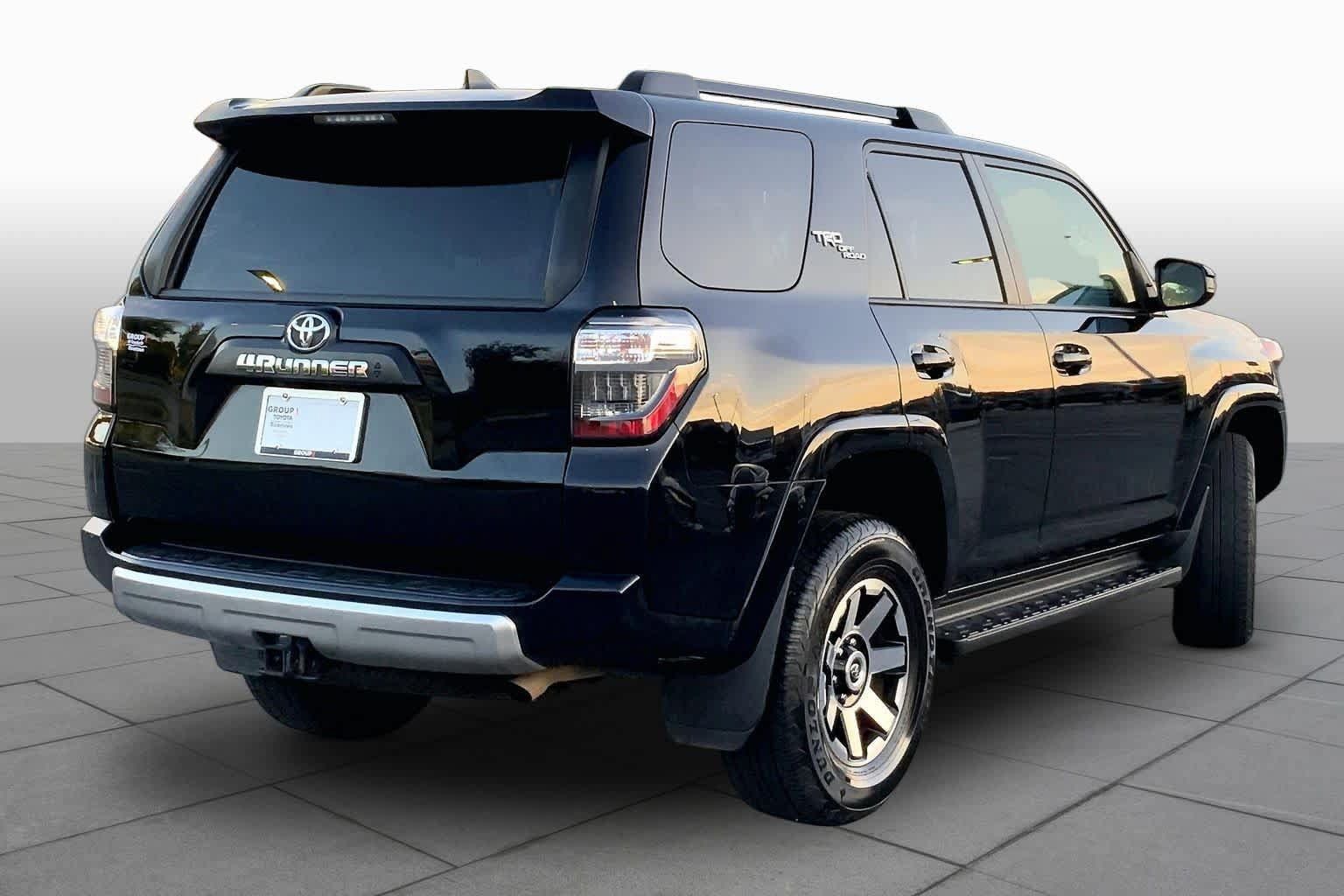 Used 2023 Toyota 4Runner TRD Off-Road AWD/4WD image 12