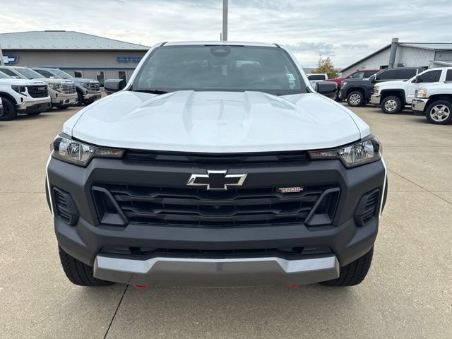 New 2026 Chevrolet Colorado Trail Boss AWD/4WD image 2