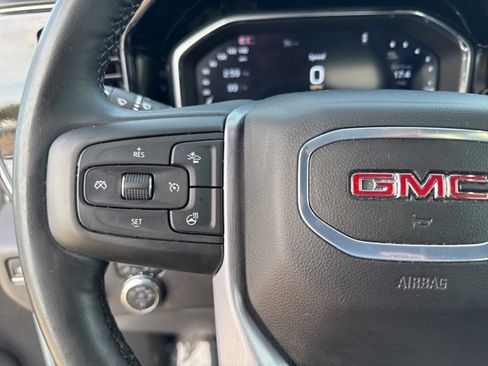 Used 2025 GMC Sierra 1500 SLT image 17
