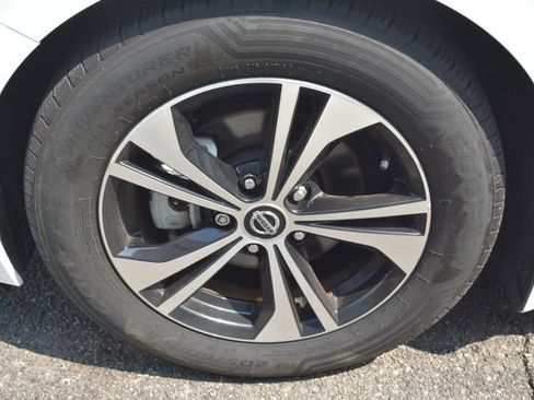 Used 2020 Nissan Sentra SV FWD image 42