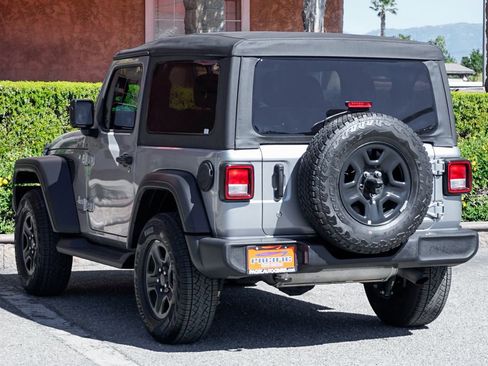 Used 2021 Jeep Wrangler Sport image 6