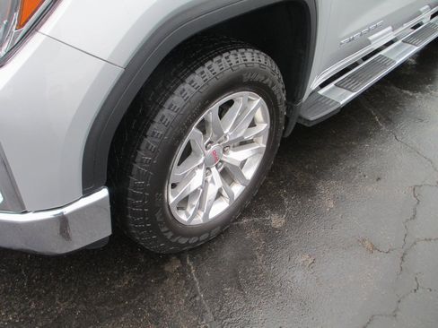 Used 2020 GMC Sierra 1500 SLT w/ SLT Premium Plus Package image 13