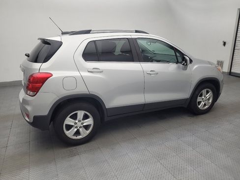 Used 2017 Chevrolet Trax LT FWD image 10