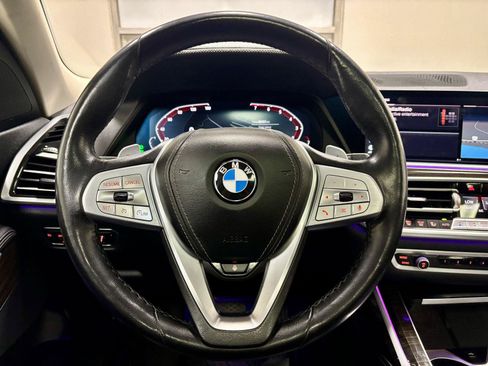Used 2021 BMW X7 xDrive40i w/ Parking Assistance Package AWD/4WD image 23
