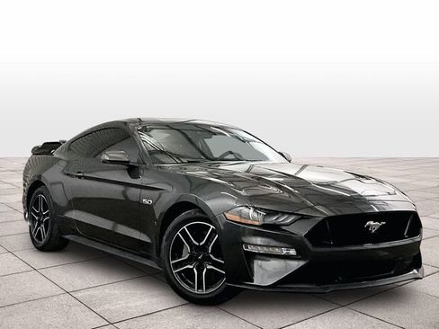 Used 2020 Ford Mustang GT Premium w/ Equipment Group 401A RWD image 2