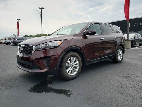 Used 2019 Kia Sorento AWD image 8