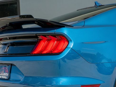 Used 2021 Ford Mustang Shelby GT500 w/ Technology Package RWD image 44