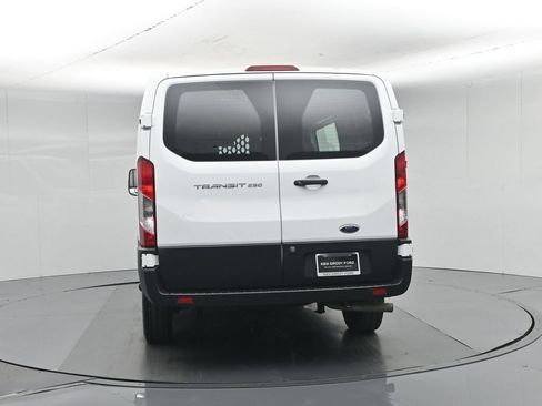 Certified 2025 Ford Transit 250 Low Roof w/ Exterior Upgrade Package RWD image 28