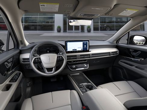 New 2026 Lincoln Corsair Premiere AWD/4WD image 9