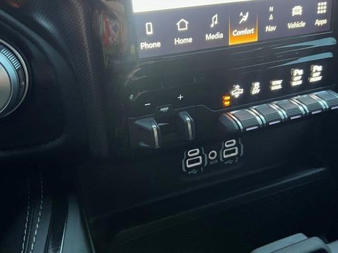 Certified 2023 RAM 1500 Limited w/ Cold Weather Group image 51