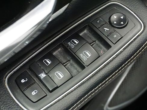 Certified 2021 RAM 1500 Laramie w/ Sport Appearance Package image 29