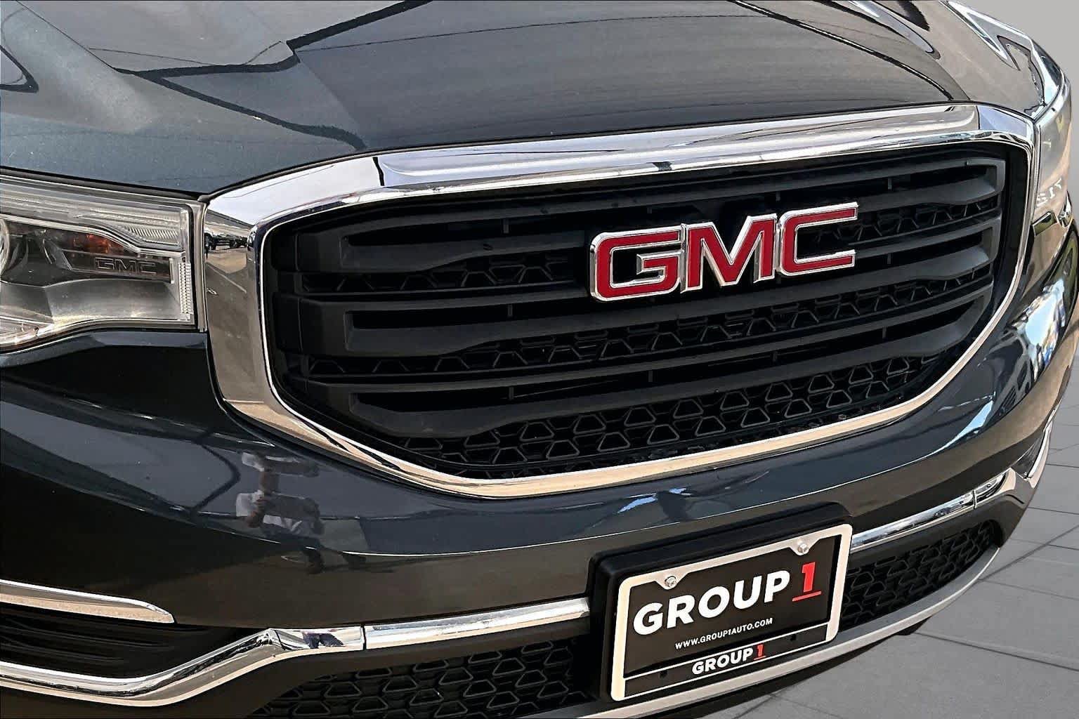 Used 2019 GMC Acadia SLE FWD image 30