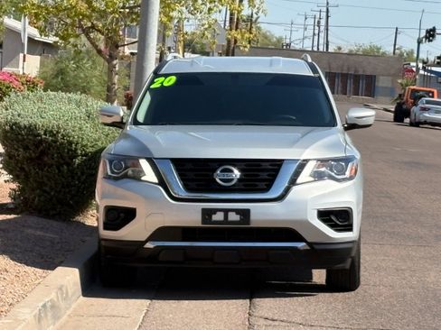Used 2020 Nissan Pathfinder S FWD image 2