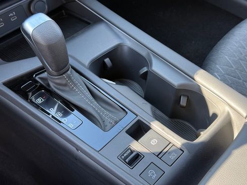 New 2026 Nissan Sentra SV w/ SV Convenience Package FWD image 13