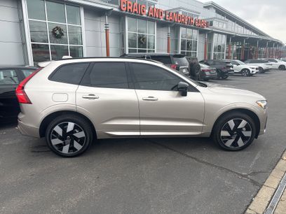 Used 2025 Volvo XC60 T8 Plus w/ Protection Package Premier