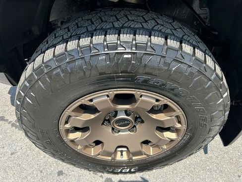 Used 2025 Toyota 4Runner Trailhunter AWD/4WD image 9