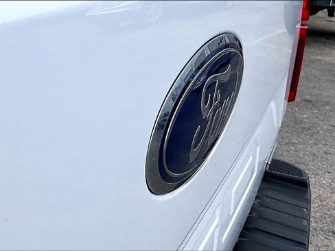 Used 2019 Ford F150 Lariat RWD image 32