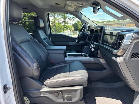 Used 2025 Ford F250 Lariat w/ Lariat Ultimate Package AWD/4WD image 13