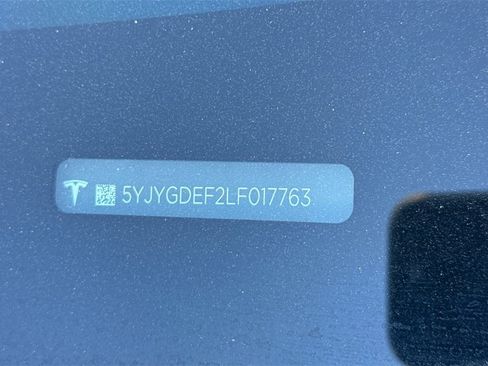 Used 2020 Tesla Model Y Performance image 3
