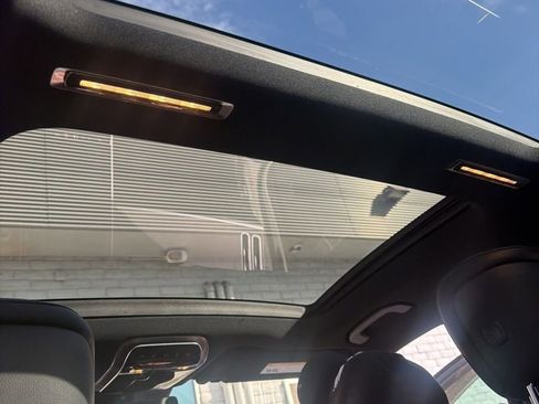 Used 2023 Mercedes-Benz S 500 S 500 image 6