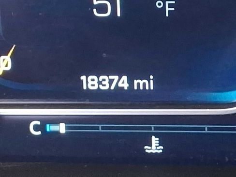 Used 2024 Chevrolet Silverado 2500 LT w/ Midnight Edition image 20