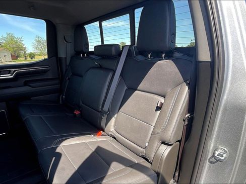 Used 2024 Chevrolet Silverado 1500 LTZ AWD/4WD image 17