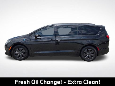 Used 2019 Chrysler Pacifica Limited w/ Advanced Safetytec Group FWD image 6